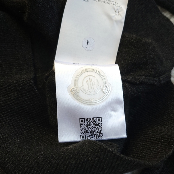 Moncler Minimilist Wool Button Cardigan Sweater Top - Picture 7 of 9